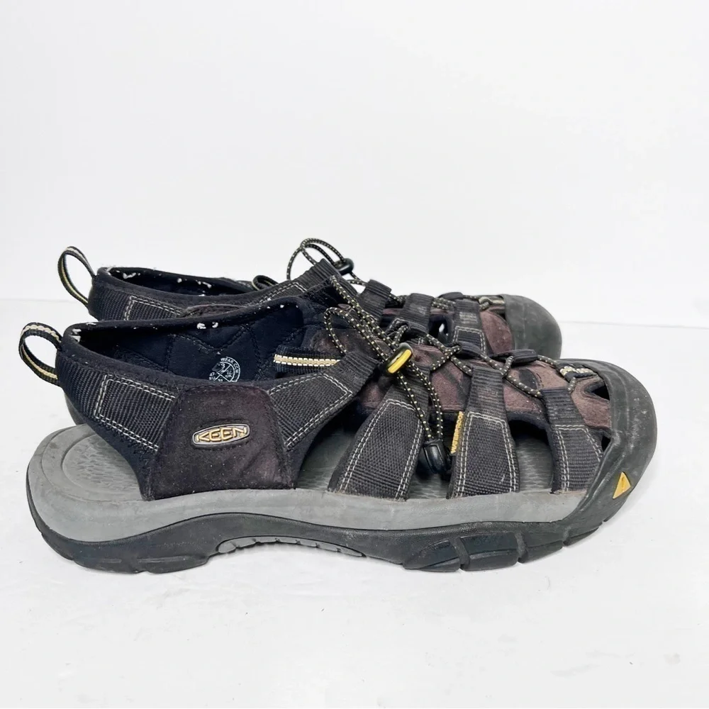 Keen Newport H2 Black Water Sandals Size 13 Boys